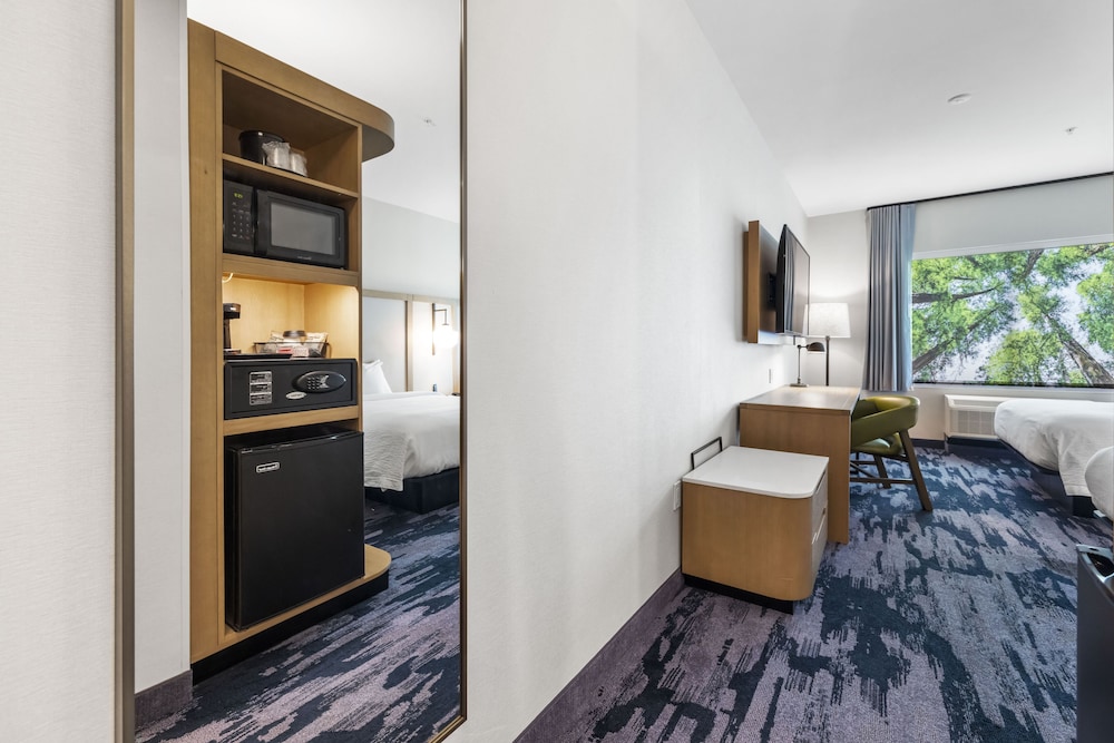 Fairfield by Marriott Inn & Suites San Francisco Airport Oyster Point Area - photo 11