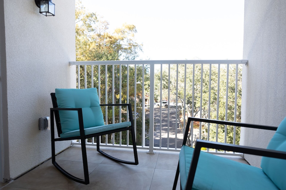 Candlewood Suites Safety Harbor Clearwater NE by IHG - photo 15