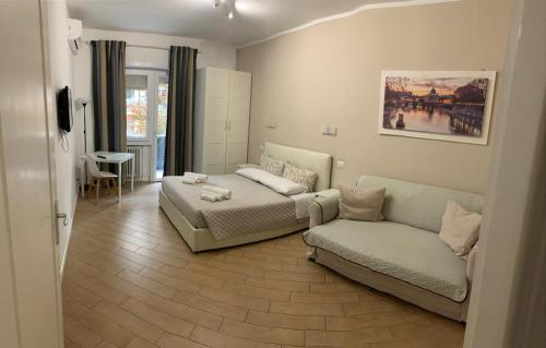 Residenza Romana Vaticana — 4-Star Luxury Hotel in Rome, Italy