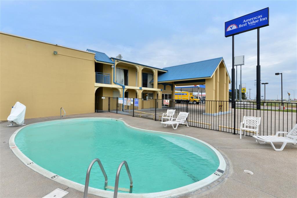 Americas Best Value Inn Schulenburg - photo 19