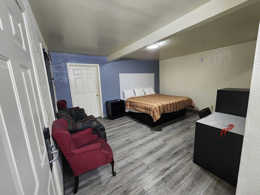 Green Garden Inn - photo 15