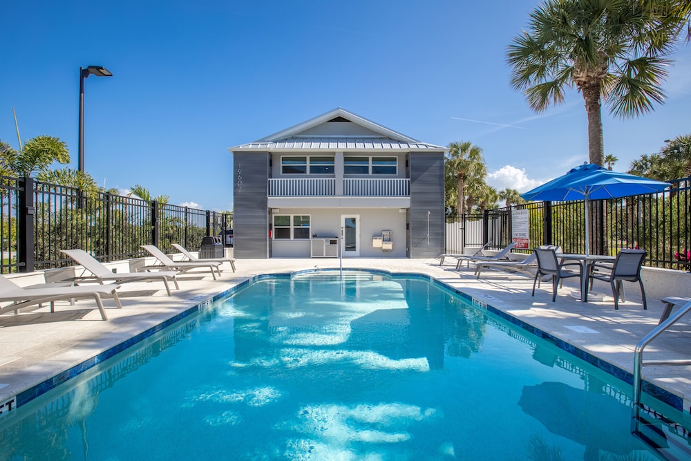 The Fold Hotels Indian Shores - carbon neutral hotel in Indian Shores