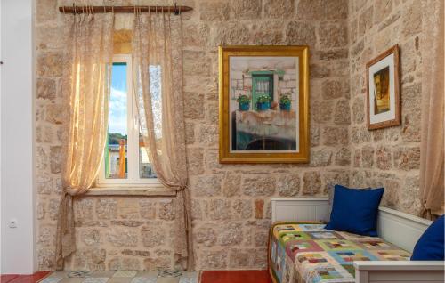 Nice Home In Vis With Kitchen — Vis — photo 5