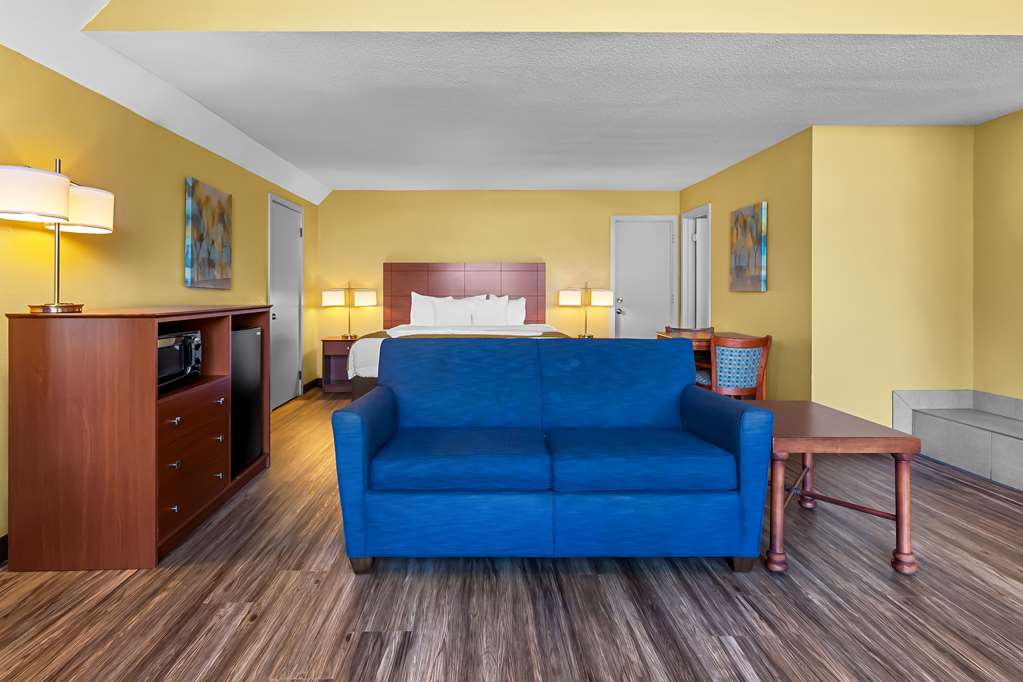 Best Western Toni Inn - photo 19