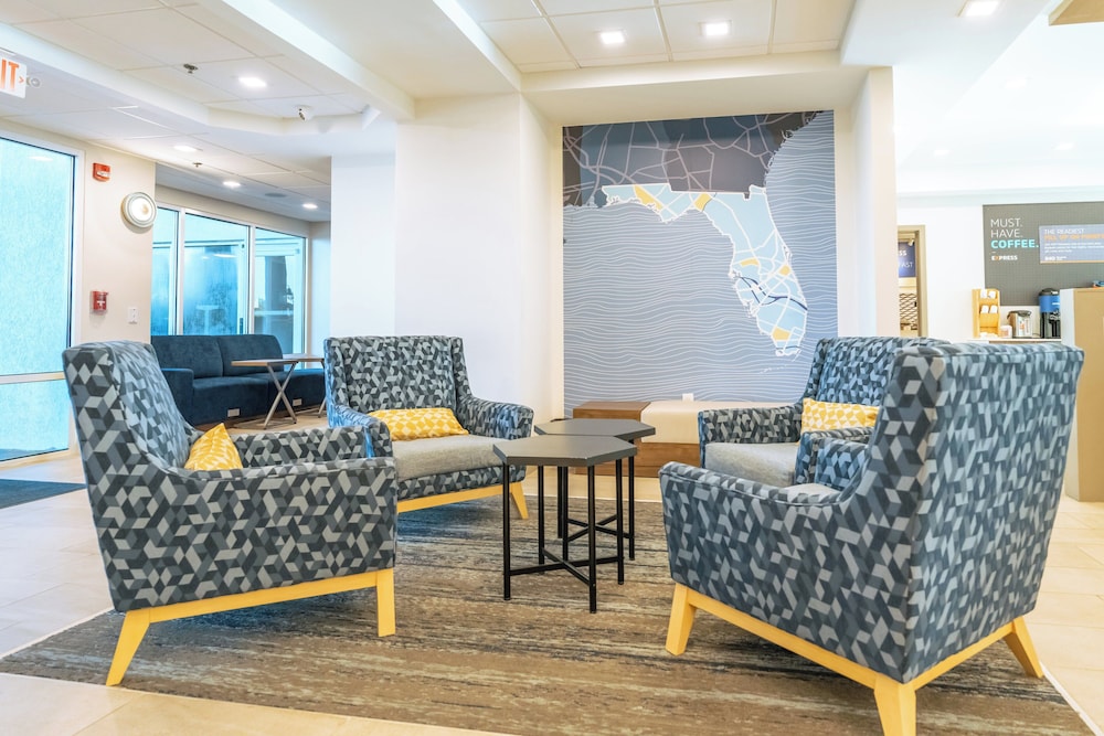 Holiday Inn Express Hotels & Suites Cocoa Beach by IHG - photo 43