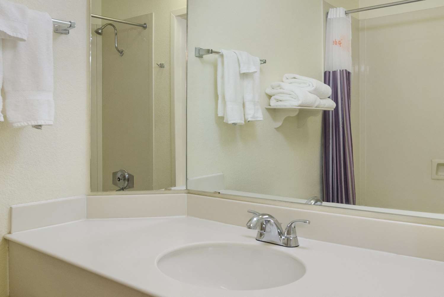 La Quinta Denver Cherry Creek Hotel - photo 38