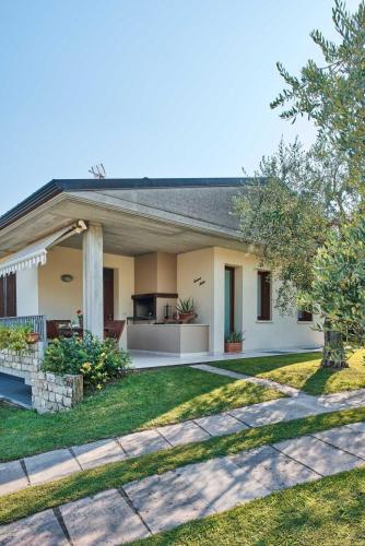 Domus Felix Ferienhaus — hotel in San Felice Del Benaco