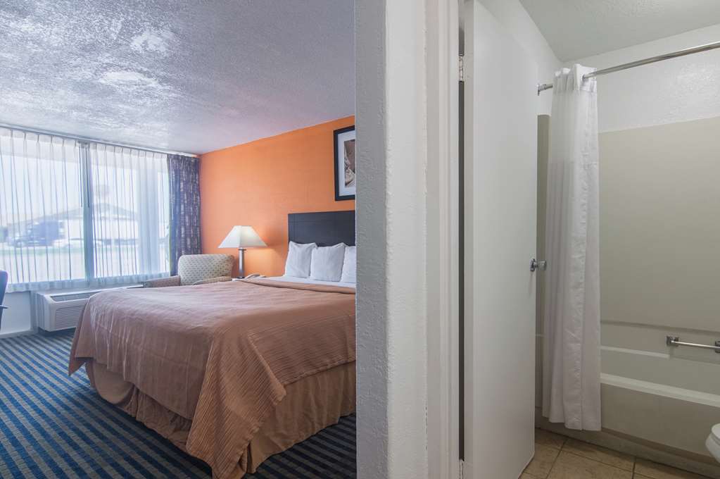 Motel 6 Liberal KS - photo 16