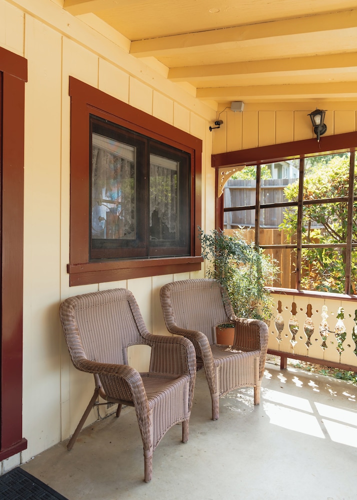 Julian Gold Rush Hotel - photo 35