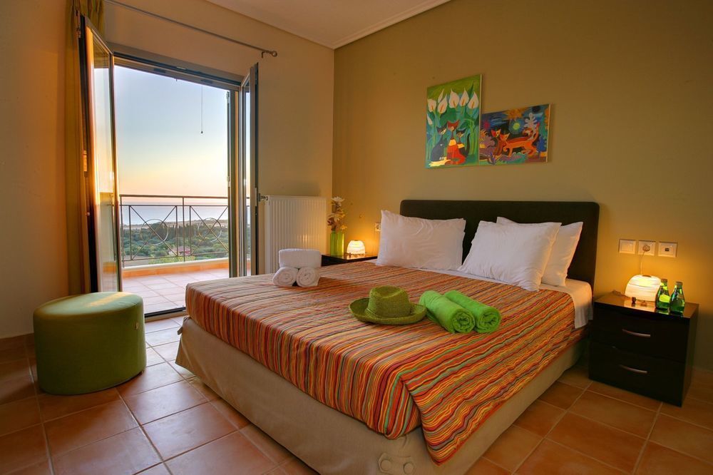 Sarlata Villas — 4-Star Luxury Hotel in Kefalonia, Greece