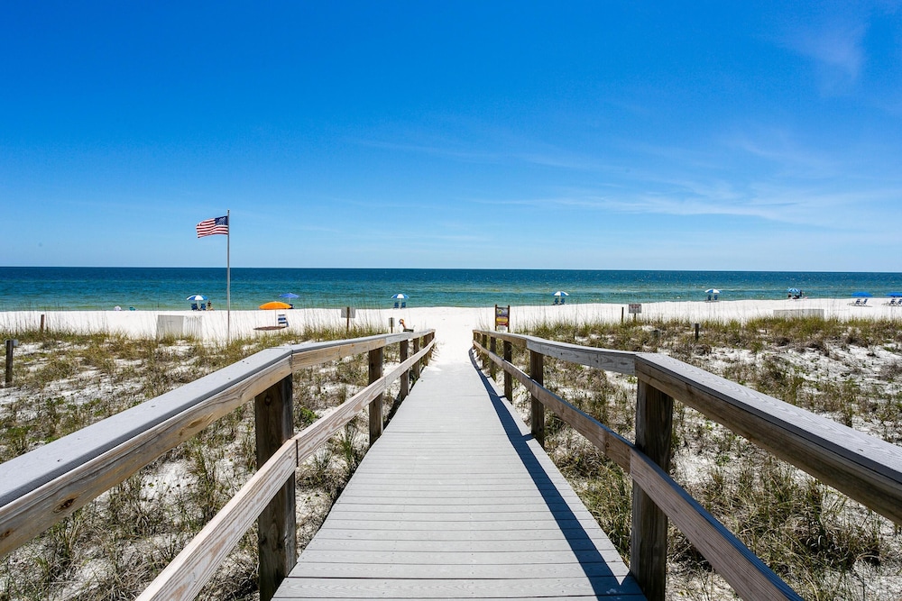 Perdido Sun 502 — 4-Star Luxury Hotel in Pensacola, United States