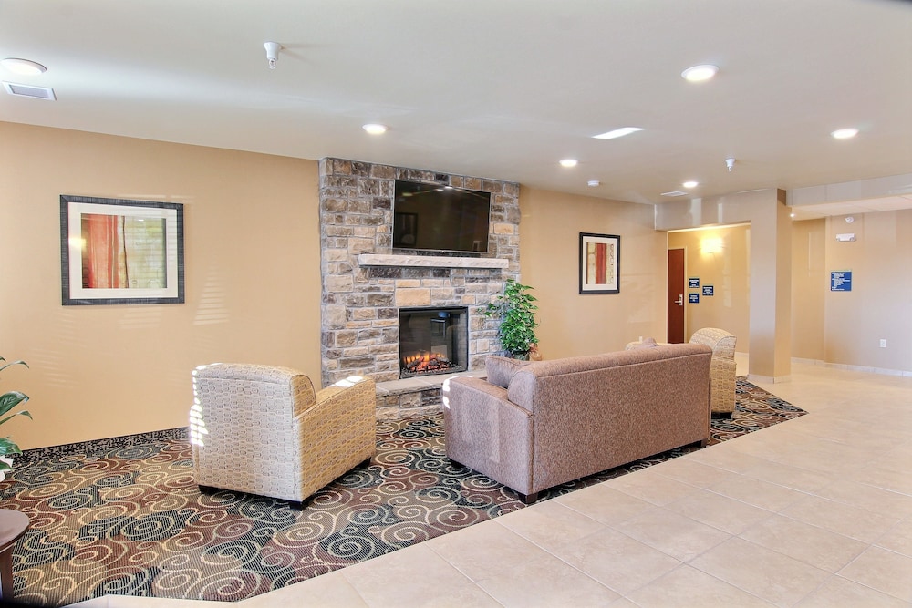 Cobblestone Hotel & Suites Beulah - photo 2