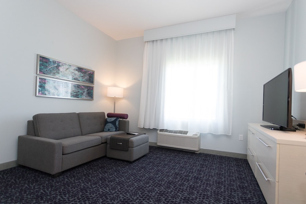 TownePlace Suites by Marriott Port St. Lucie I 95 - photo 20