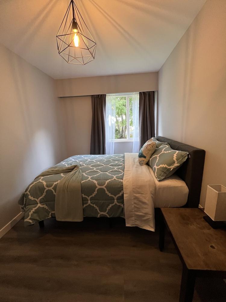 Wc Oceanside Inn - carbon neutral hotel in Unknown City