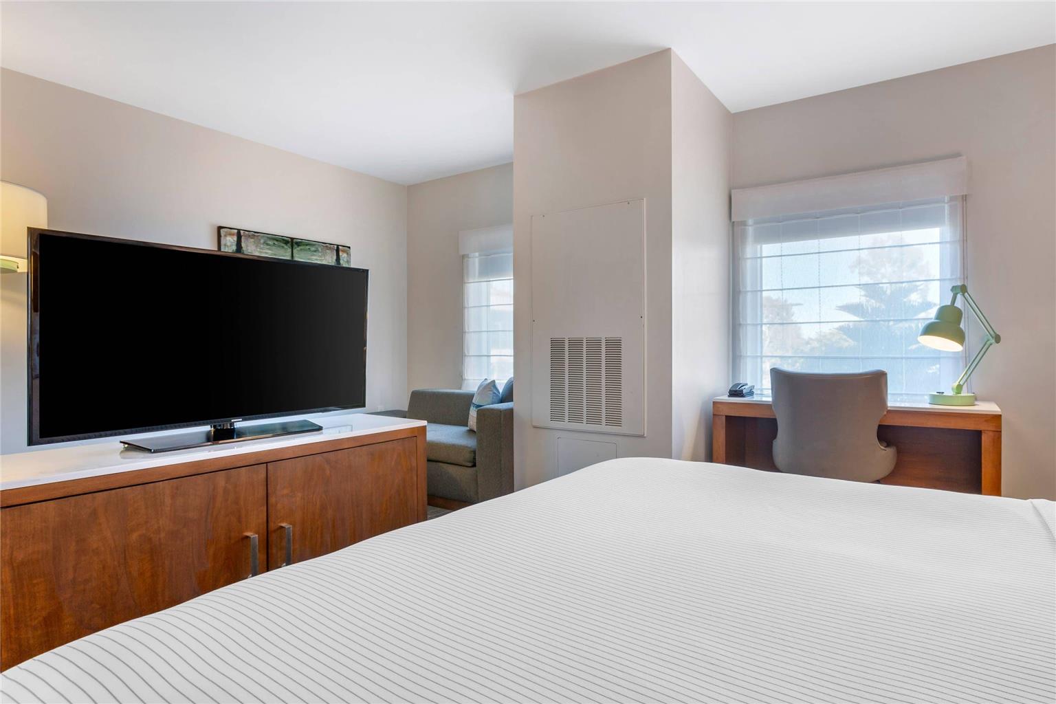 Cambria Hotel LAX - photo 24