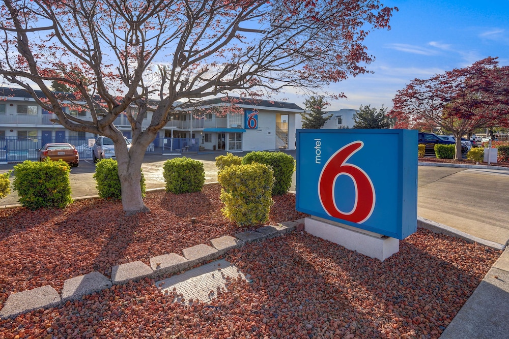 Motel6 Napa CA - featured photo