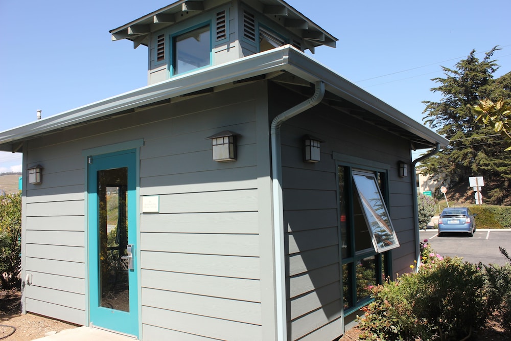 Morro Shores Inn And Suites - photo 42