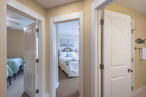 New Listing 114A W Hudson Ave Open Layout Close to Everything - photo 31
