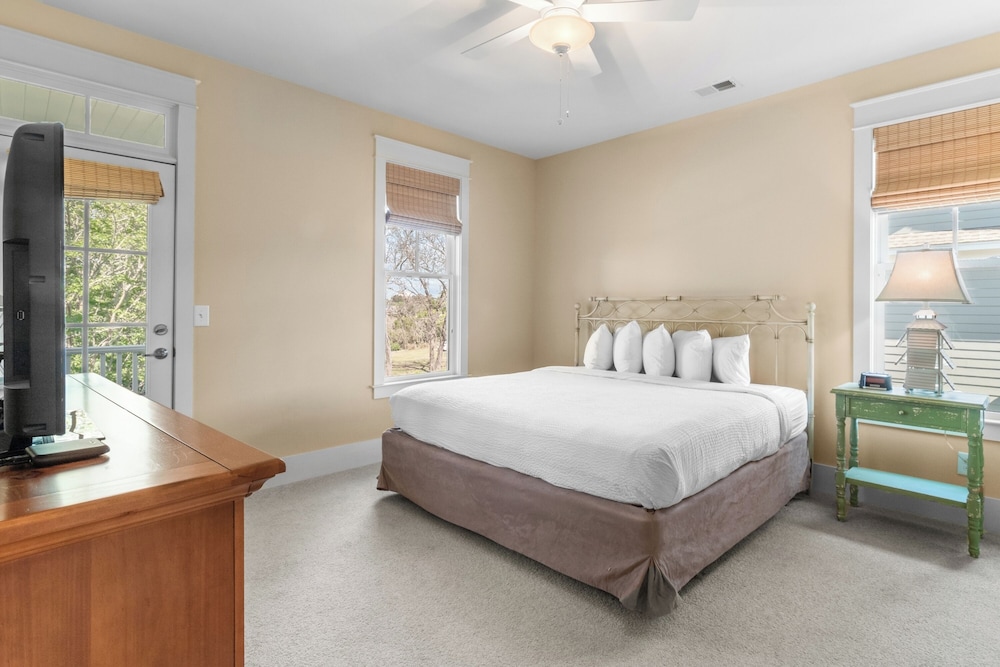 North Beach Resort & Villas - photo 215