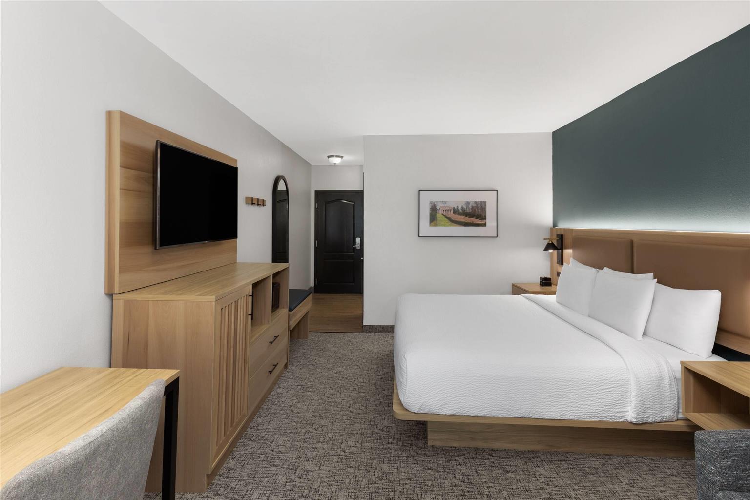 La Quinta Inn & Suites by Wyndham Lexington South Hamburg - photo 43