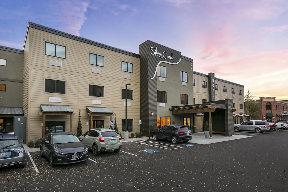 Silver Creek Hotel - photo 85