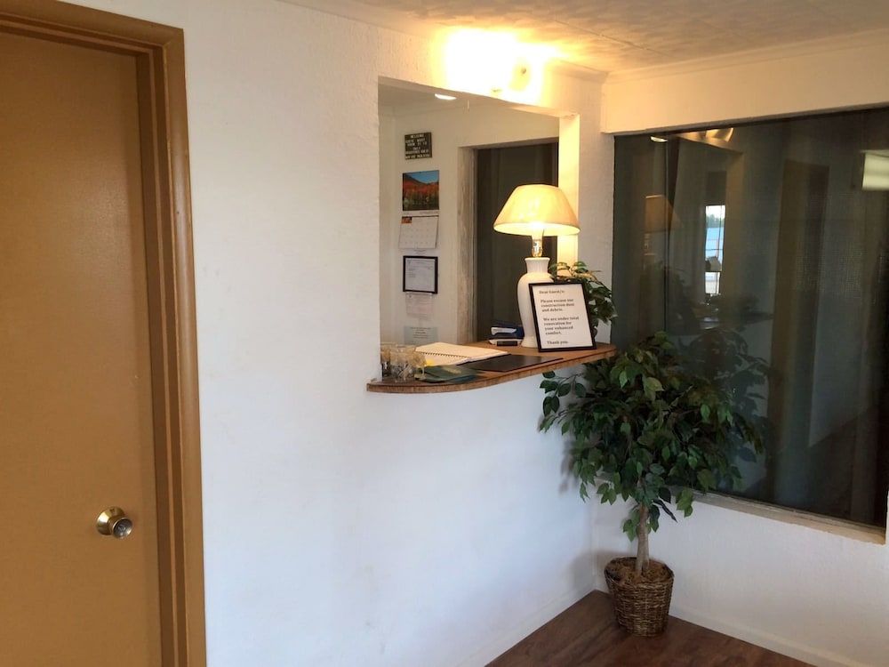 Connell Inn and Suites - photo 20