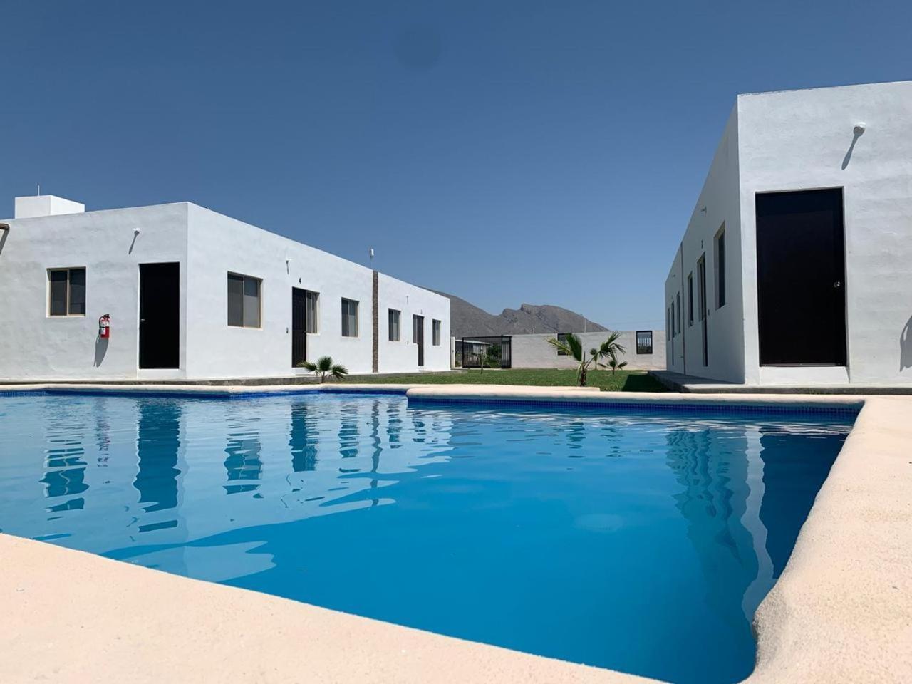 Terra Viva Villa Campestre Y Residencia El Encino — 4-Star Luxury Hotel in Cuatro Cienegas De Carranza, Mexico