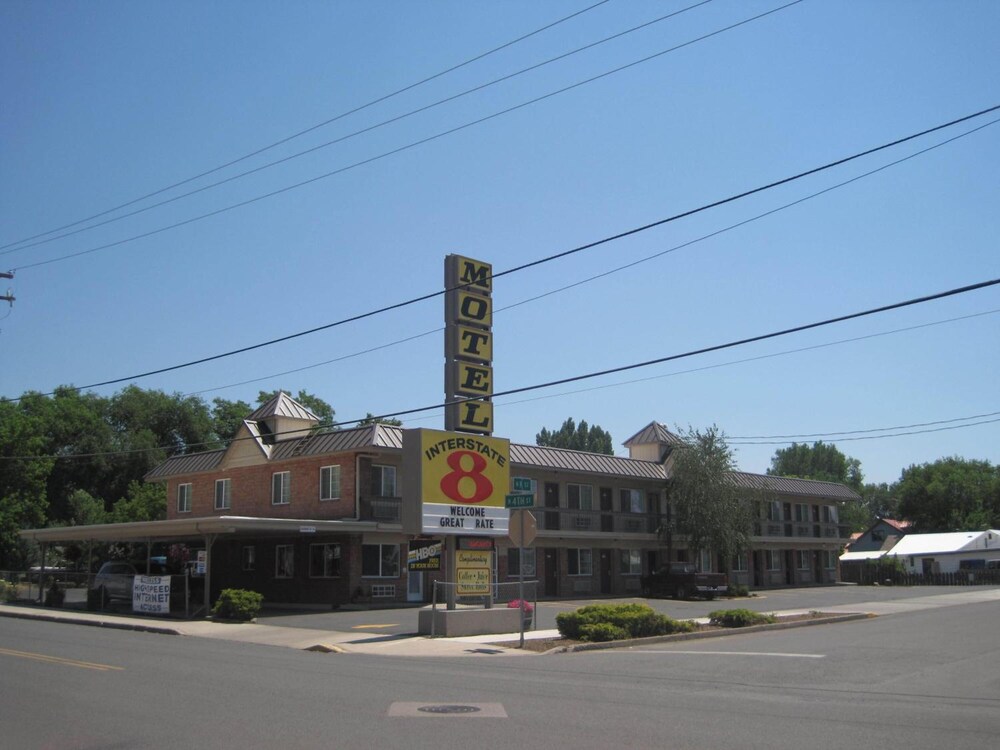 Interstate 8 Motel - photo 18