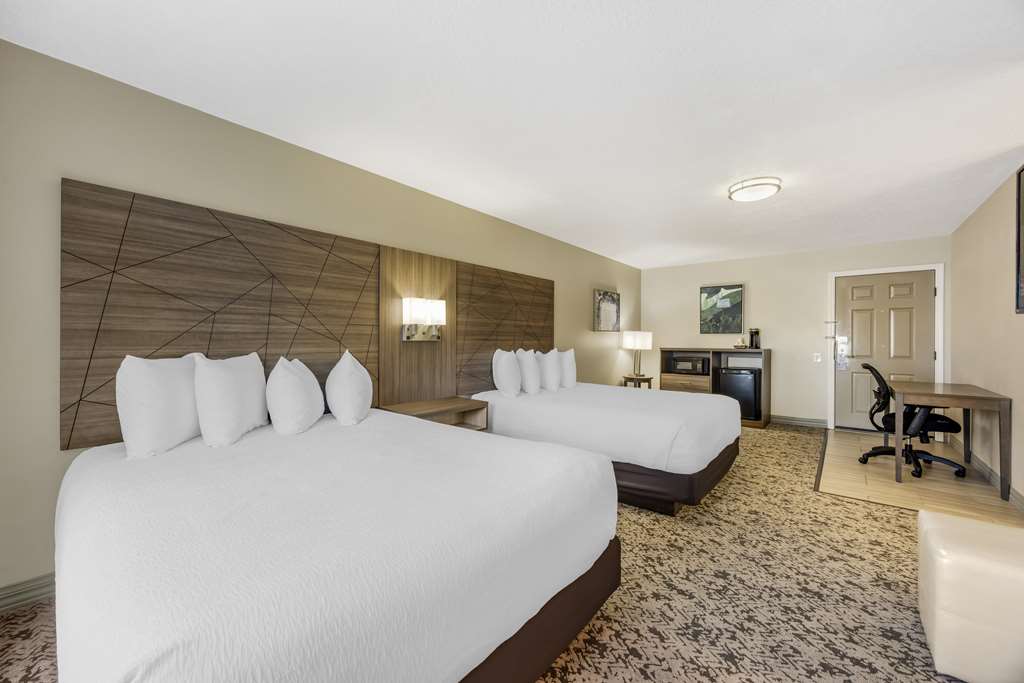 Best Western Plus Grand Manor Inn - photo 14
