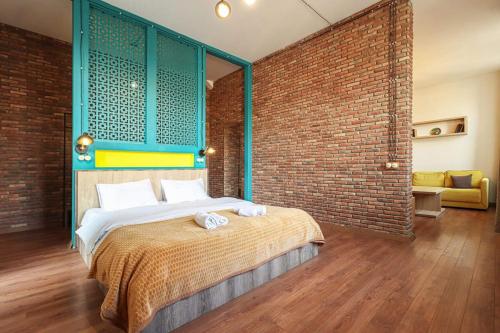 One bedroom Apartment near Fabrica