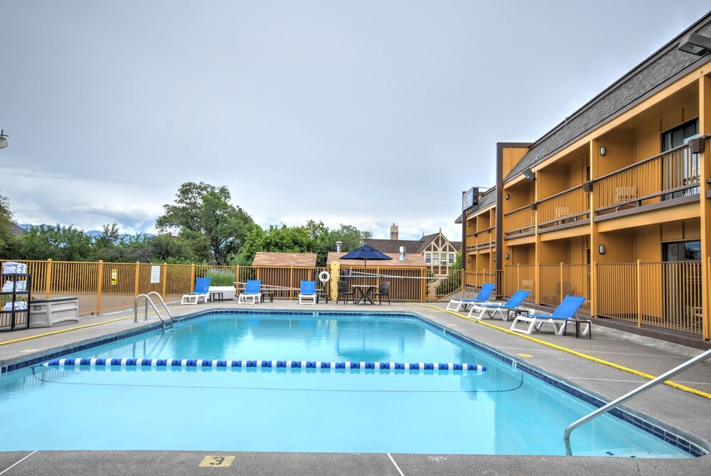 Quality Inn Big Sky - photo 36