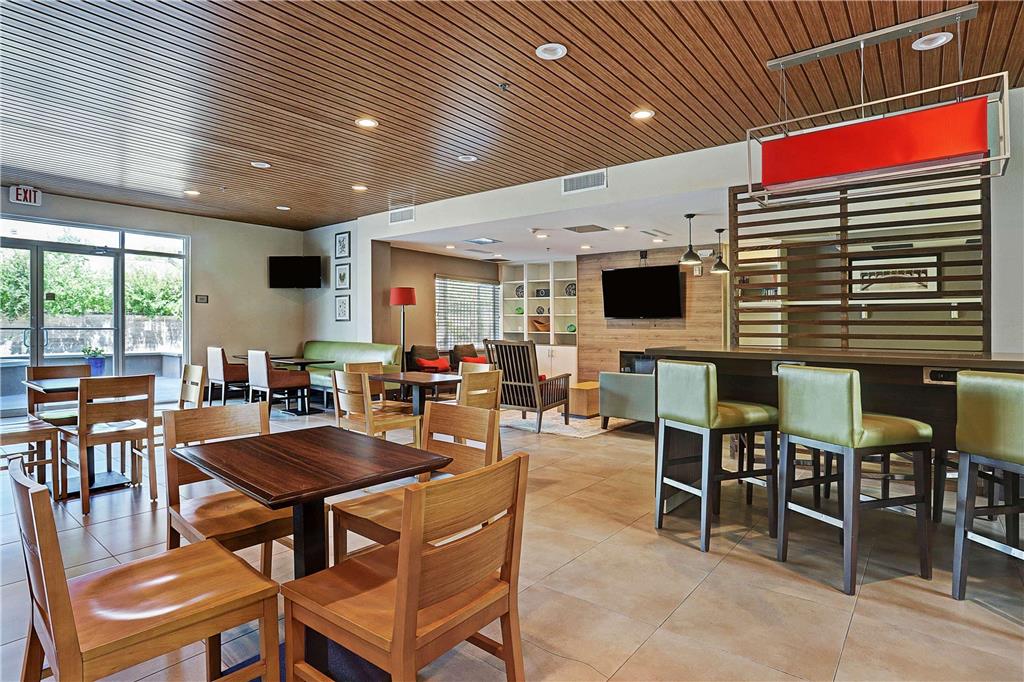 Ramada by Wyndham Houston Westchase - photo 10