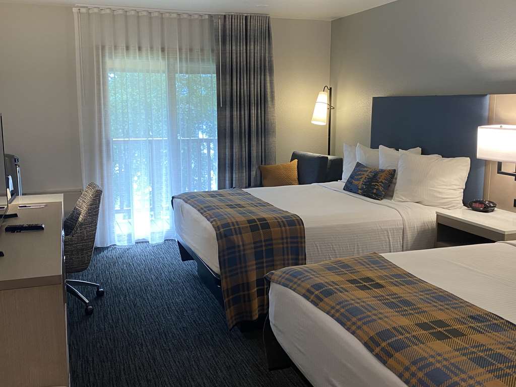 Best Western Lake Lucille Inn - photo 15