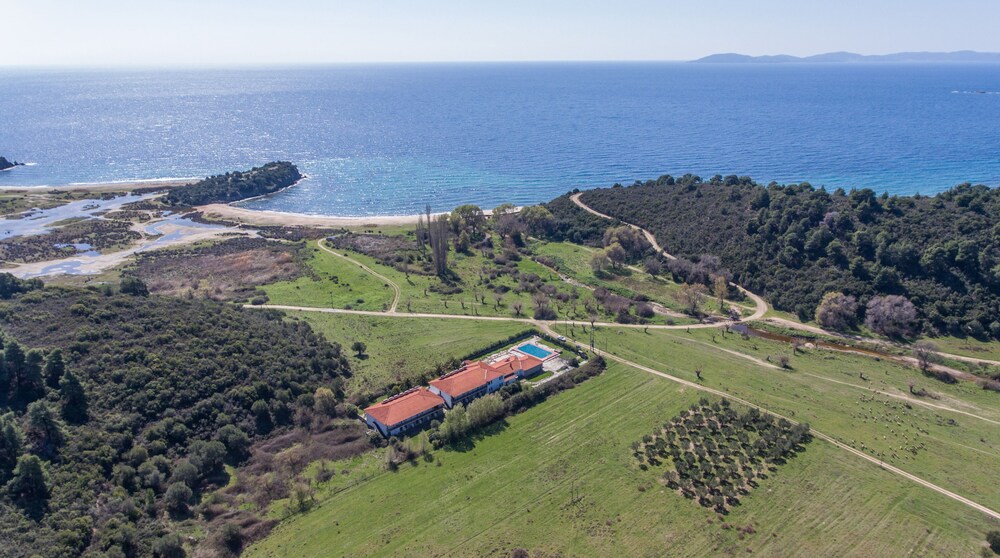 Azapiko Blue Sea Hotel in Neos Marmaras, Greece