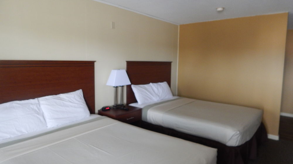 Fair Value Inn - photo 17