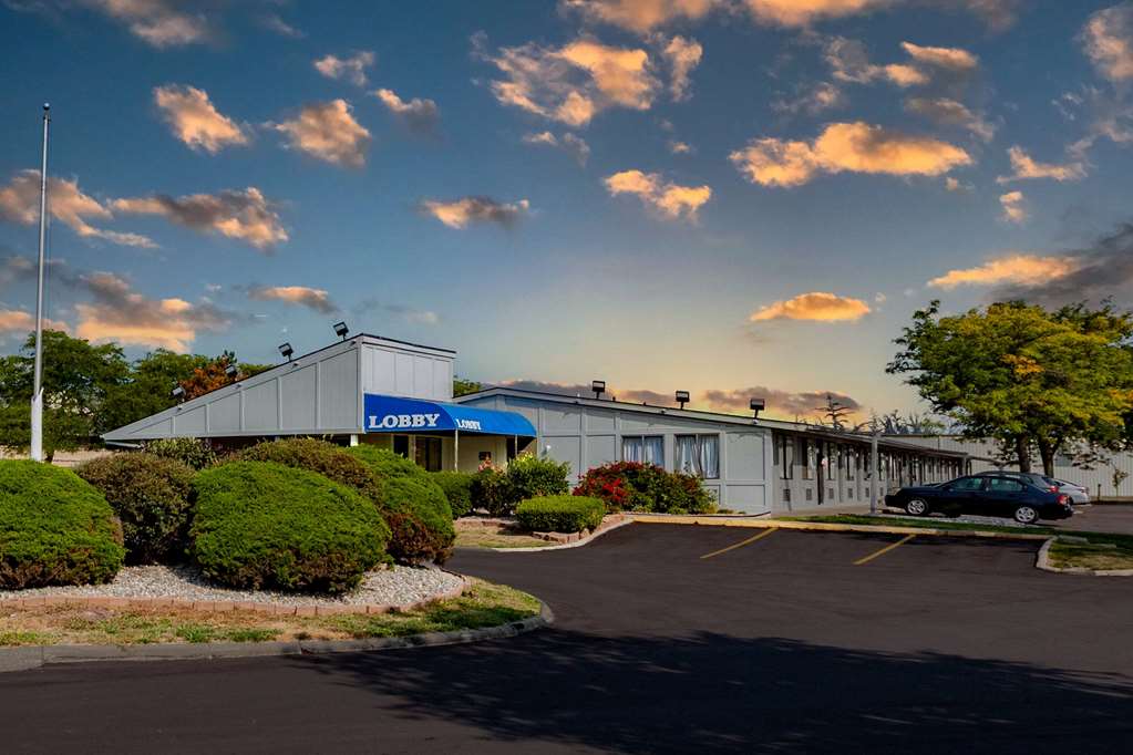 Travelodge by Wyndham Monroe - photo 3
