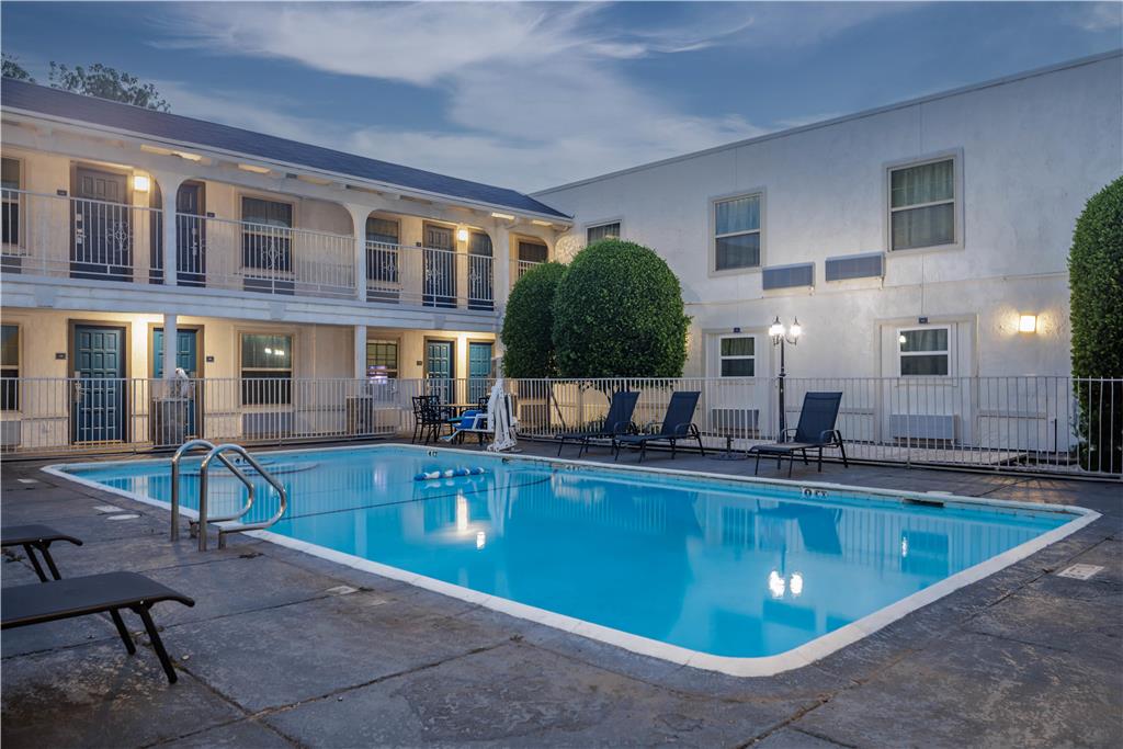 Best Western Market Center - photo 22