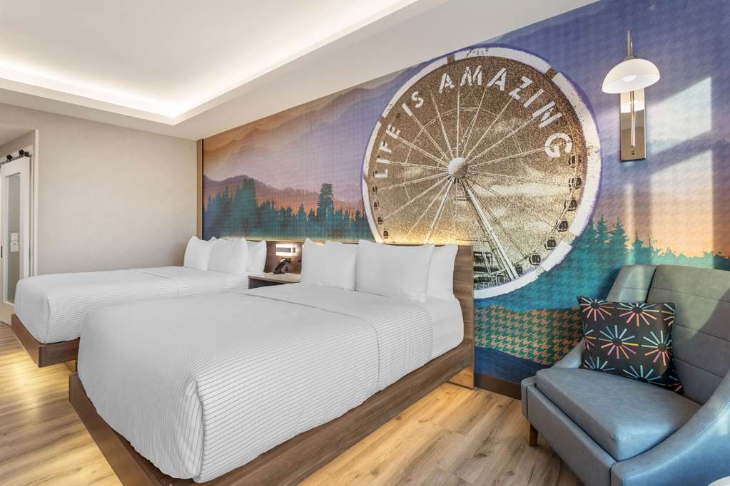 Cambria Hotel Pigeon Forge - photo 18