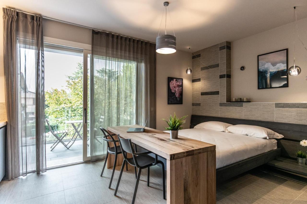 SEI Garda Apartments — 4-Star Luxury Hotel in Peschiera Del Garda, Italy