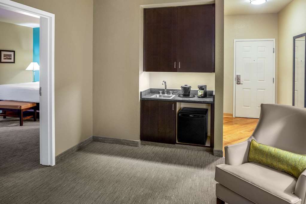La Quinta Inn & Suites by Wyndham Sebring - photo 30