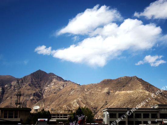 Lingyun Inn - carbon neutral hotel in Lhasa