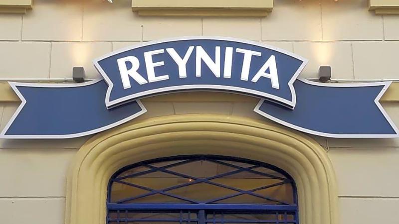 Hotel Le Reynita in Trouville-Sur-Mer, France