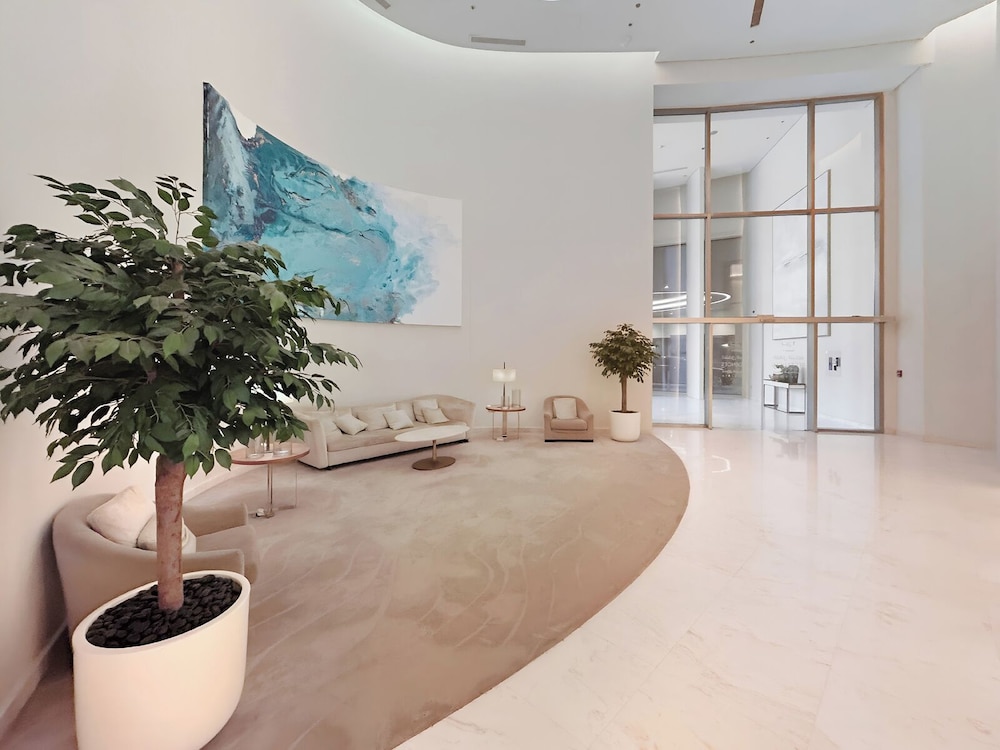 Upgraded 2bdr with acess to Dubai Mall — 4-Star Luxury Hotel in Dubai, United Arab Emirates