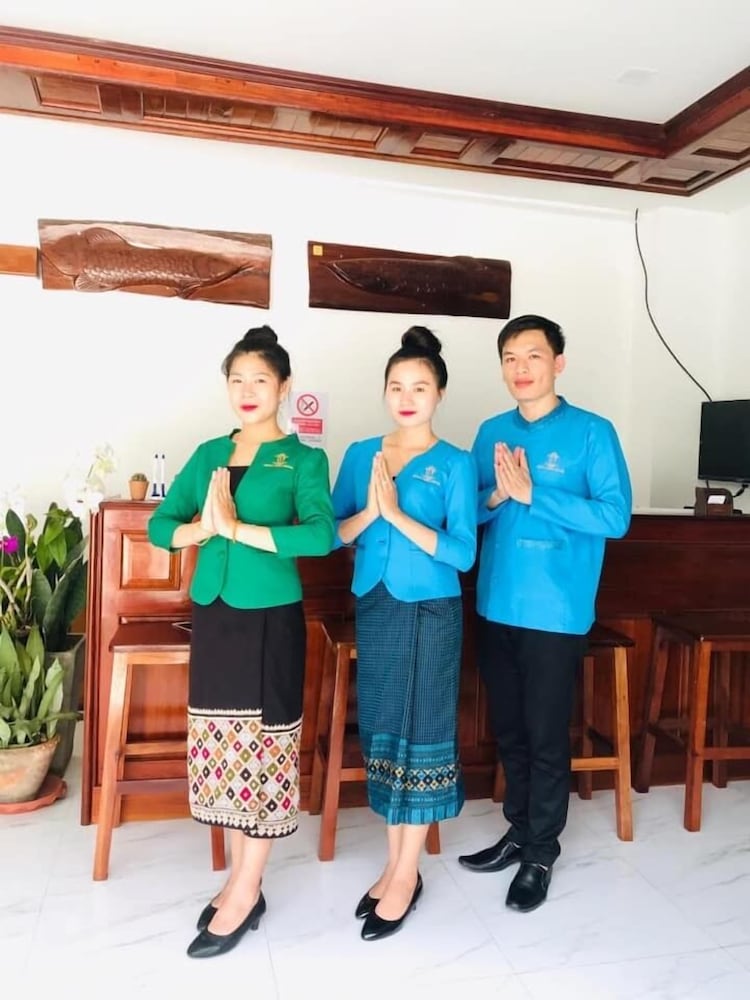 NuttyPhoy Hotel in Vangviang, Laos