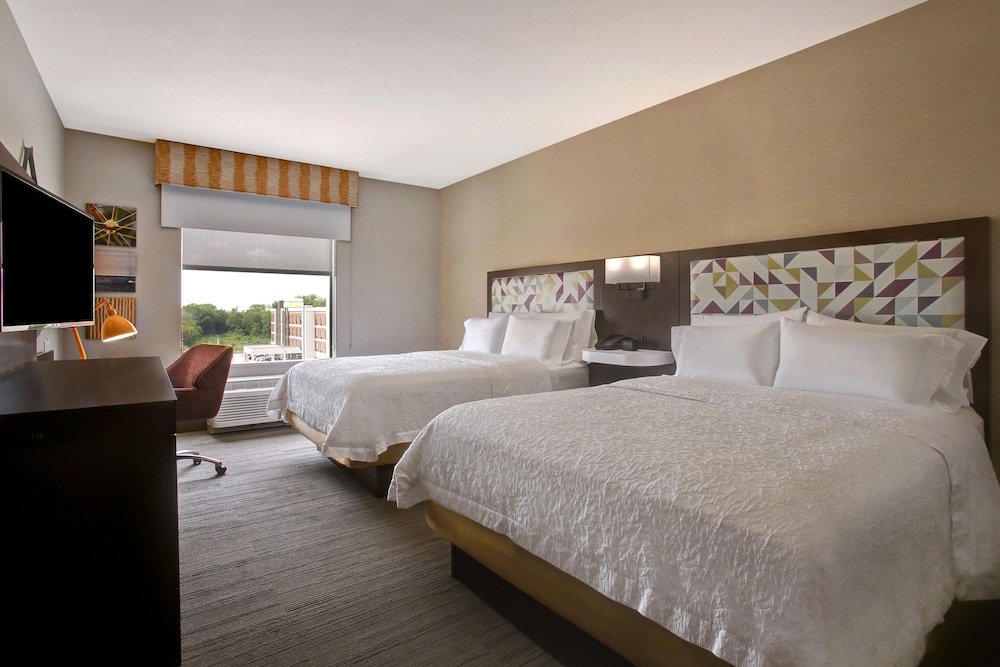 Hampton Inn & Suites Dallas DeSoto - photo 22