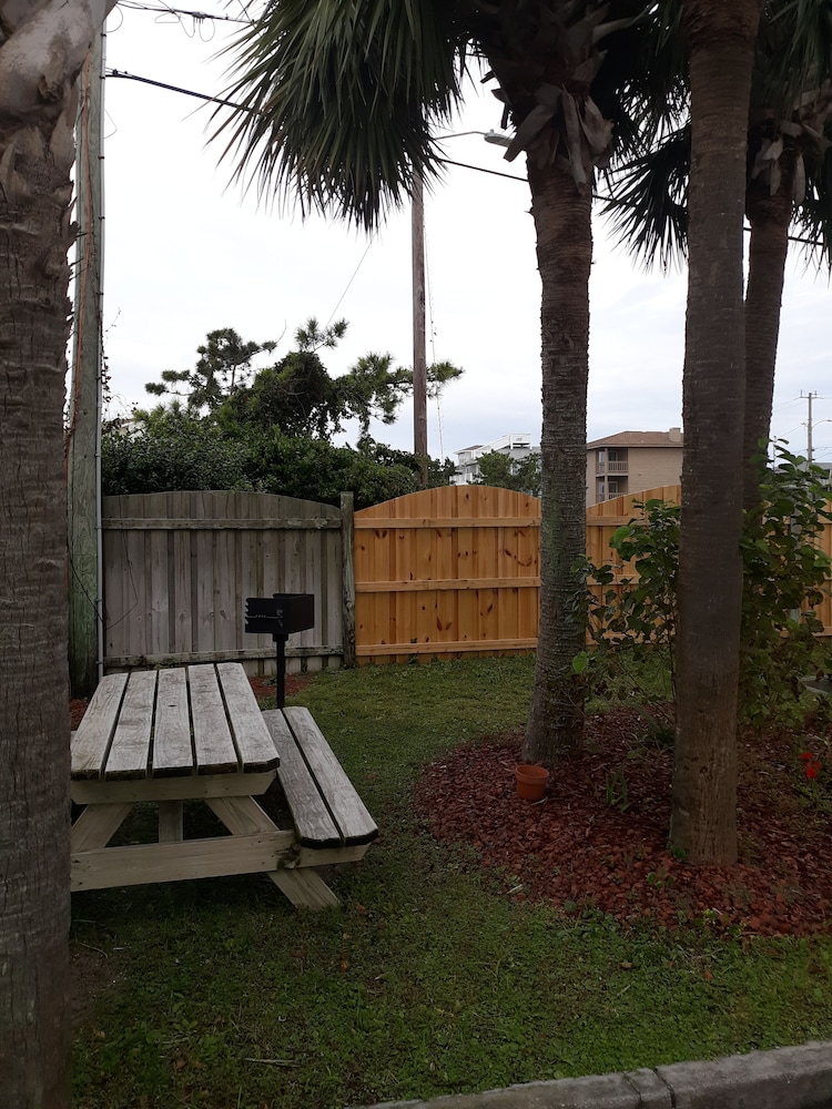 Sandpeddler Inn & Suites - photo 293