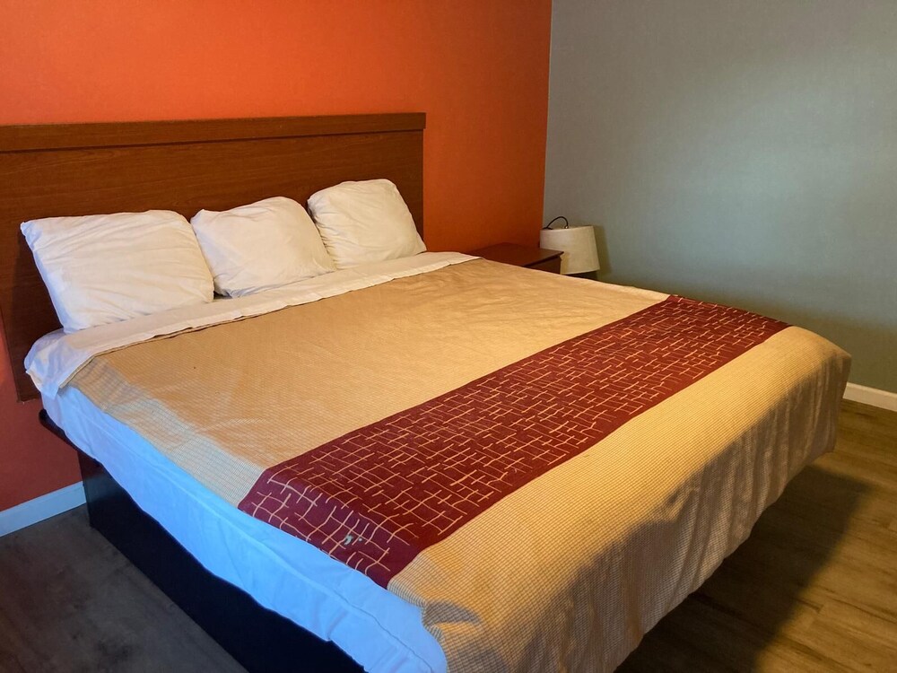 Skyline Motel By OYO Waynesboro US 250 - photo 6