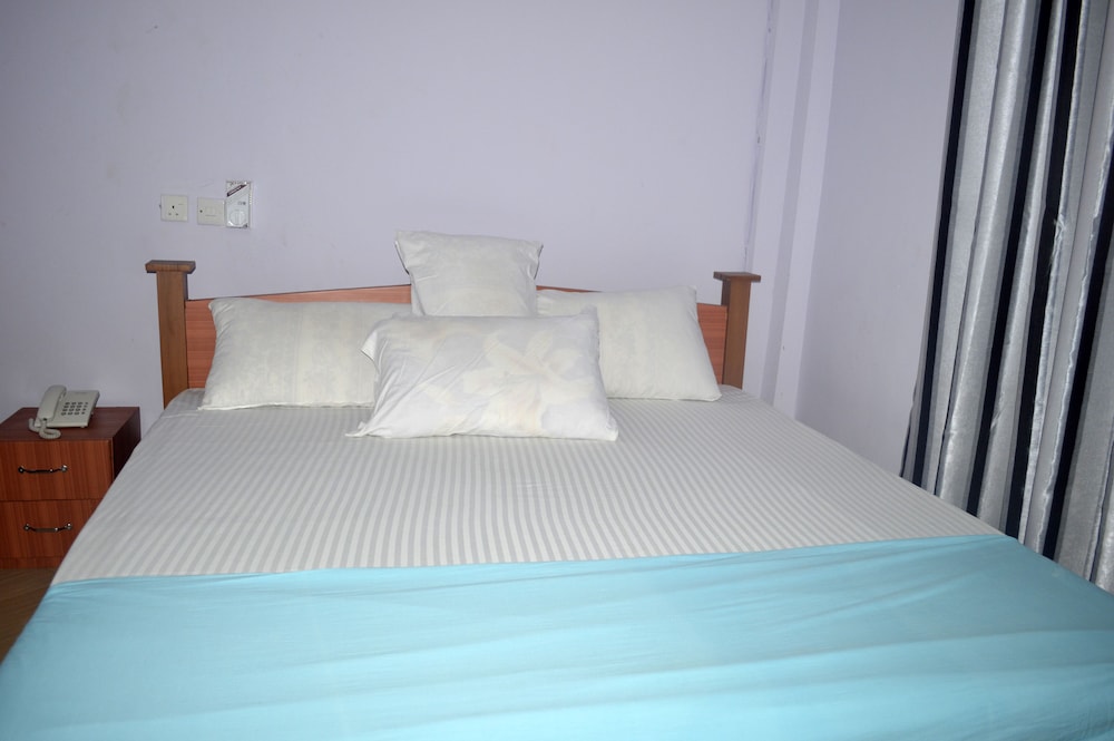 Nbangba Hotel — Techiman — photo 4