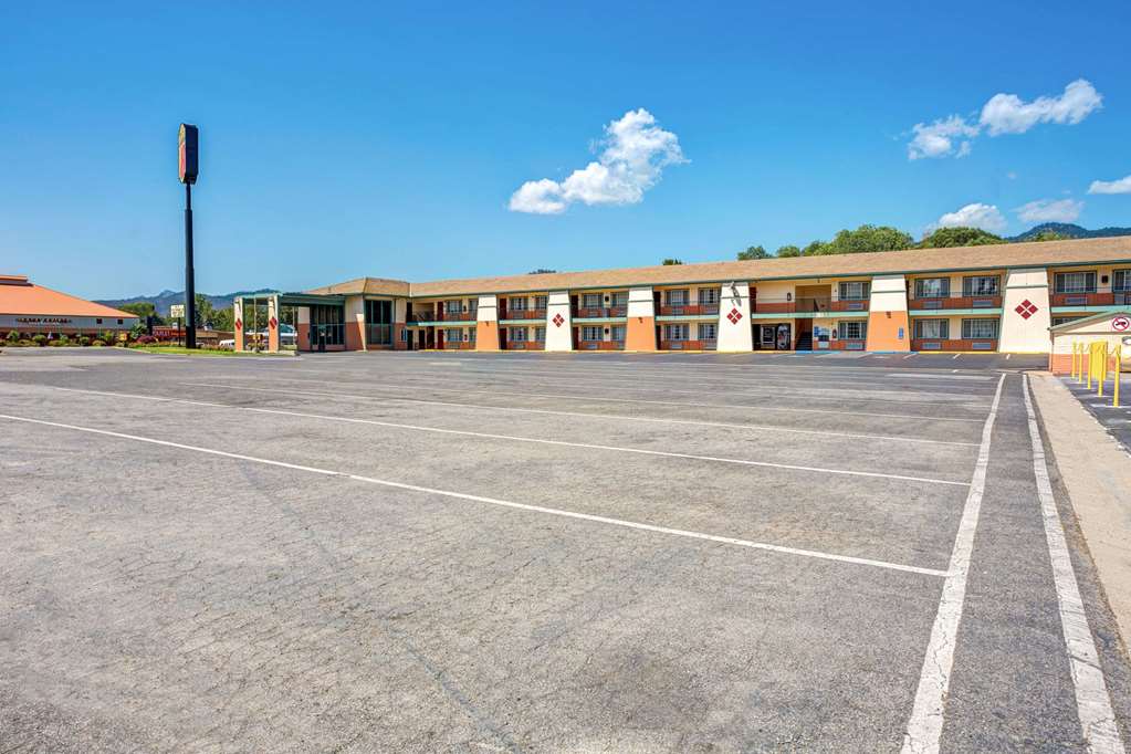 Super 8 by Wyndham Yreka - photo 3