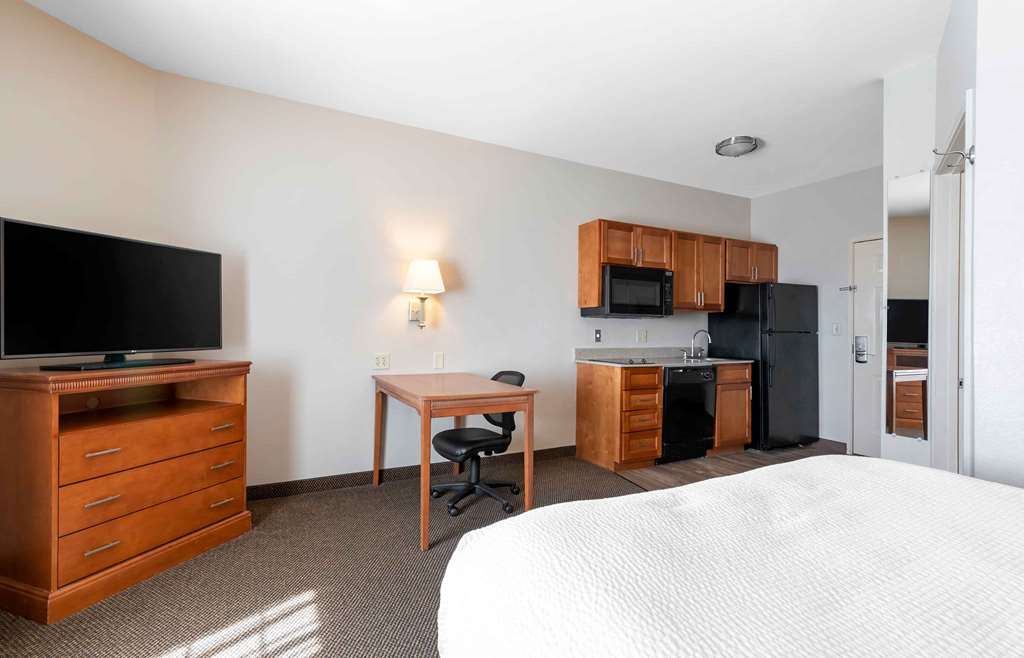 Extended Stay America Suites San Antonio North - photo 24